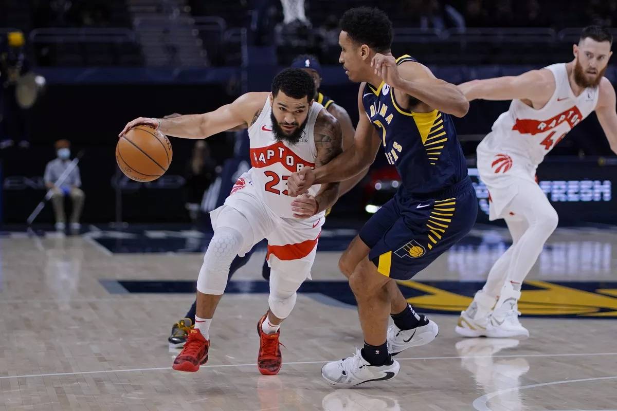 步行者鏖战吉林队，范弗利特带队取胜