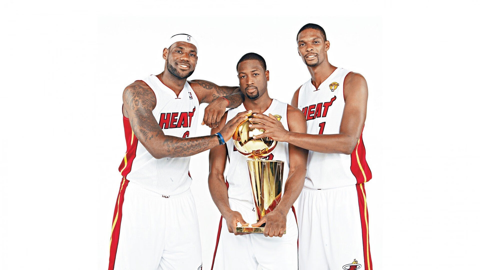 福克斯惊艳四座，广厦队压制上海队，CBA赛场上的降维打击启示录