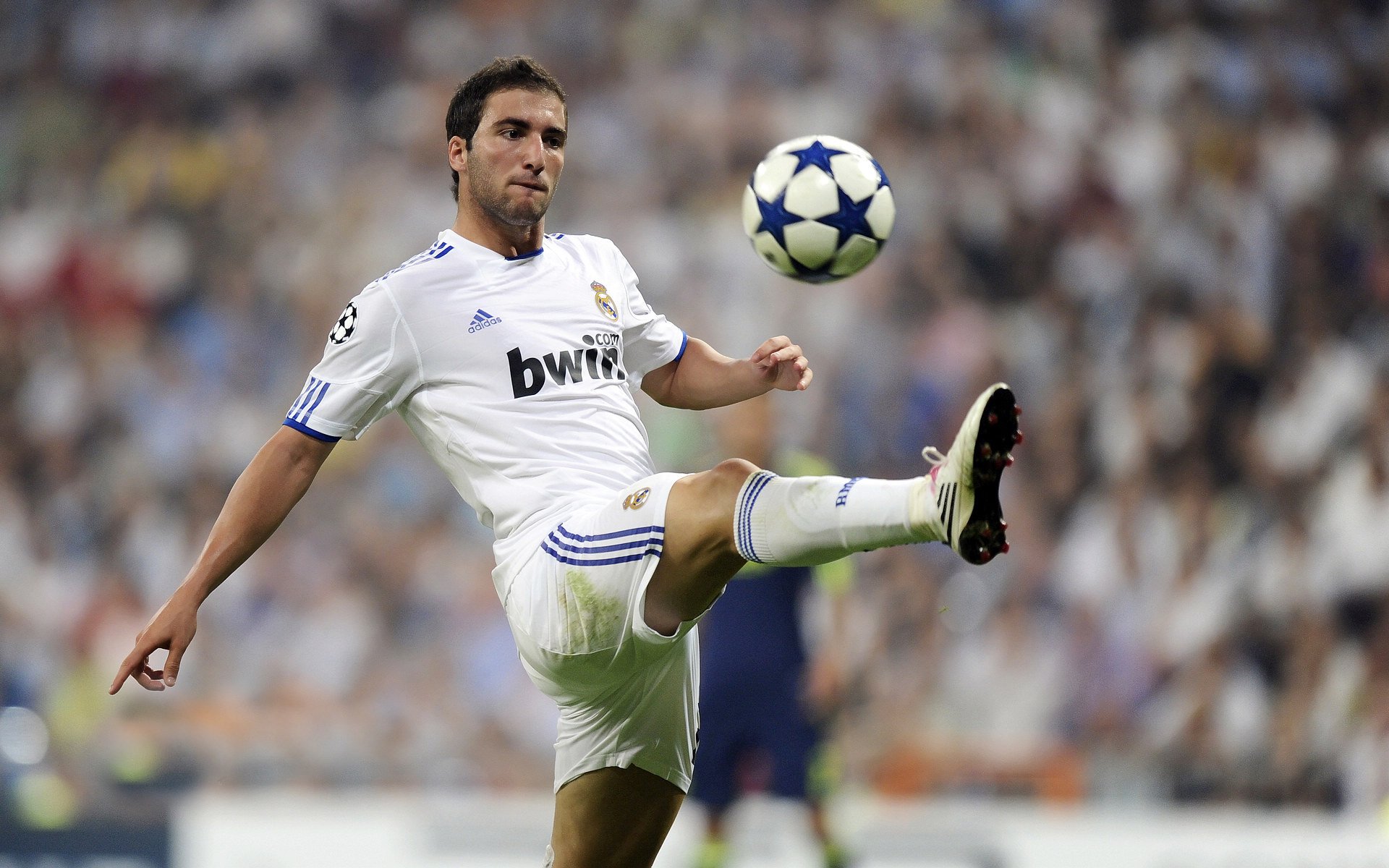 开云体育中国-公牛决胜局带走快船，利拉德成为关键先生