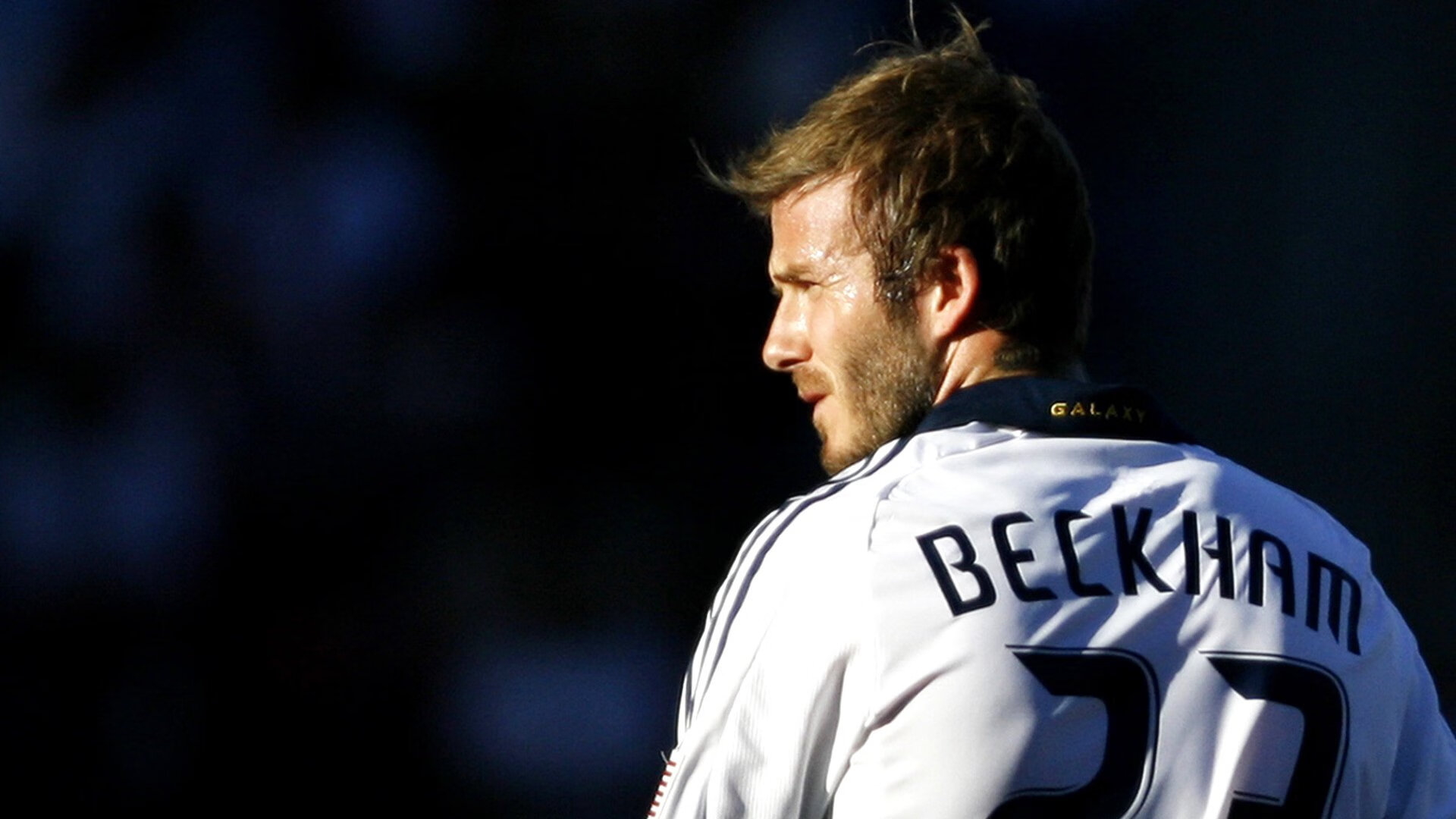 开云官网-世界排名争夺战焦点战，马刺粉碎76人